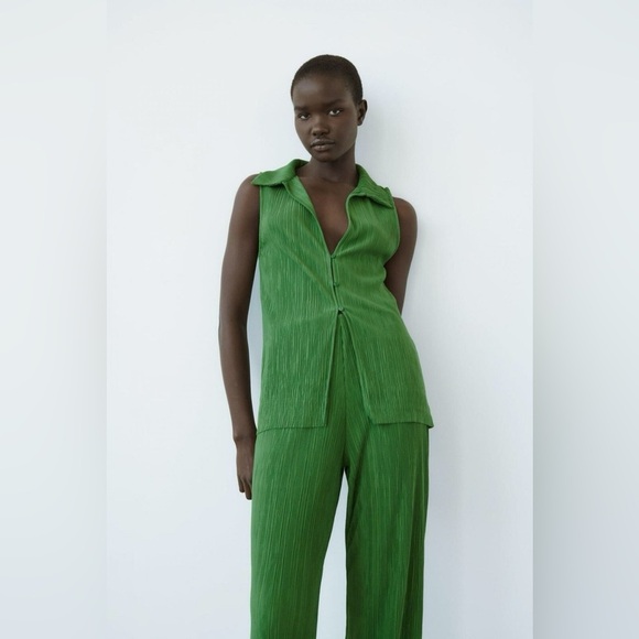 Zara Tops - Zara Green Pleated Tank